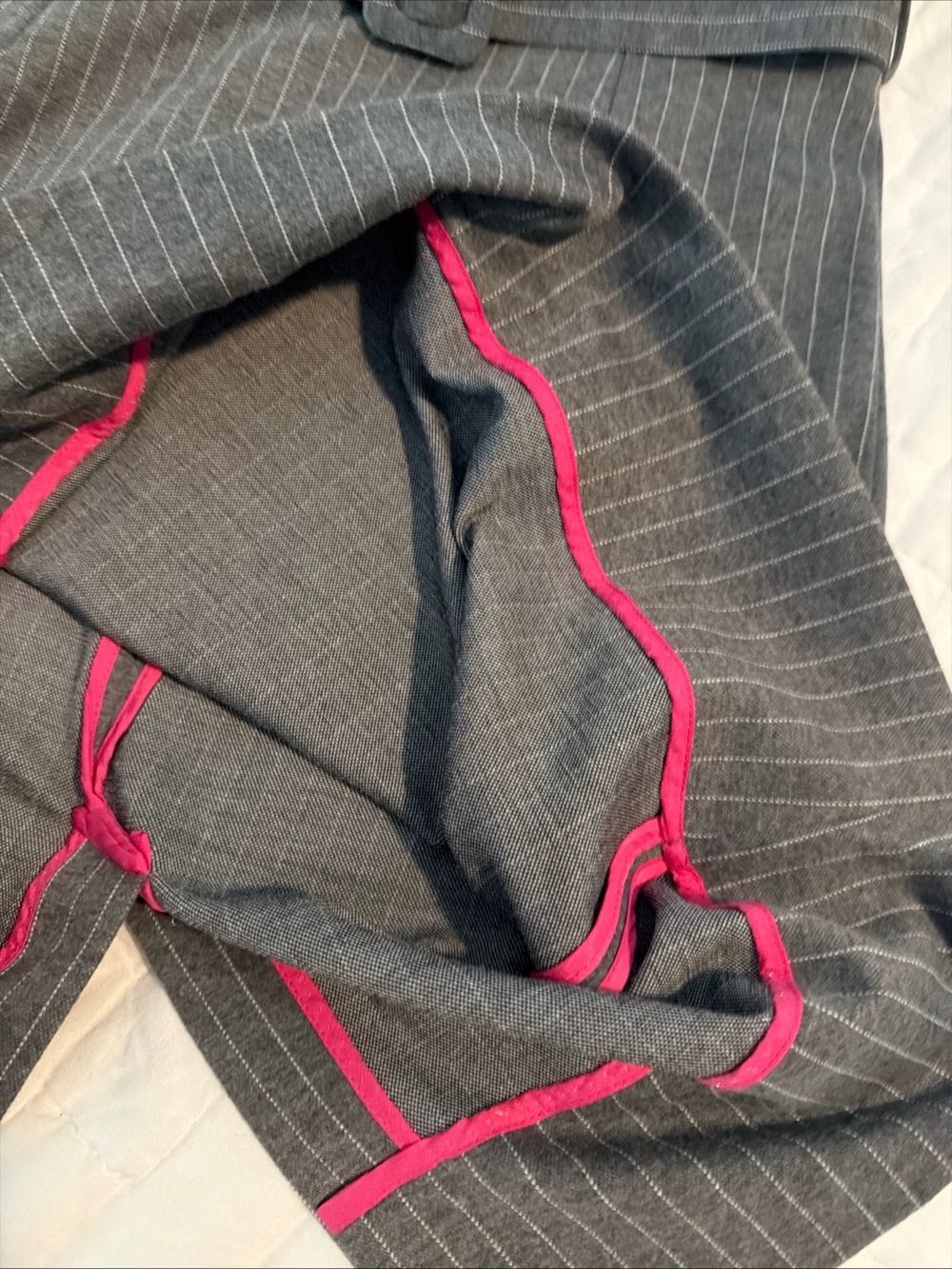 Gretchen Scott Bantau Dress Gray Pinstripe Classy Elegant Pencil L Stretch - Picture 5 of 8